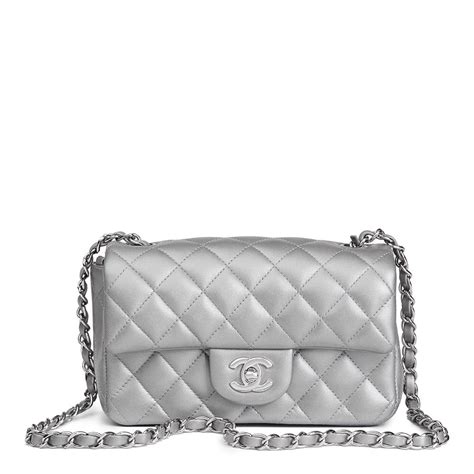 extrapetite chanel flap|Small flap bag, Tweed, lambskin & silver metal, light gray.